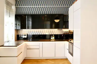 Image de Apartment 3 Stops to Mainstation, Nearby Center