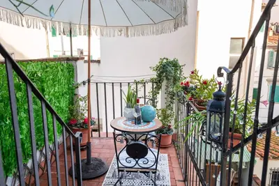 Image de The House of Happy Hours with Terrace