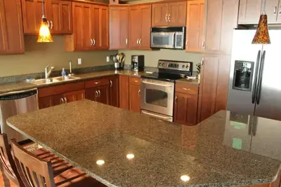 Image de A75- Sharp 2bd/2Bath w/loft/hot tub Sunserra Gorge