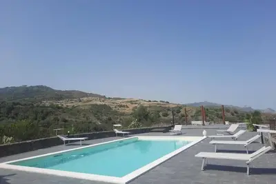 Siesi Appartamento + Camera