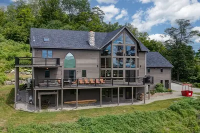 Image de Mammoth Lodge - Heated Pool, Game Room, 8-bedroom
