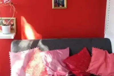 Image de T2 avec piscine collective a deux pas de la mer