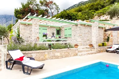 Image de Appartement de deux chambres avec la terrasse et la vue sur le mer Orebic, Peljesac (A-20576-c)