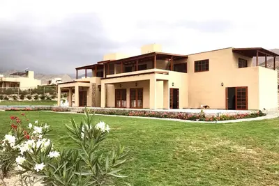 Image de Cieneguilla Eco House -Petfriendly - 2000m2 (Up to 28 persons)