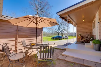 Image de Rusk Retreat w/ Fire Pit, Grill & Countryside View