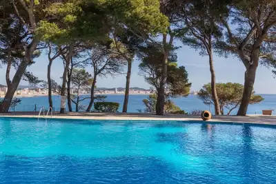 Image de Joli appartement pour 5 personnes avec Wifi, piscine, Tv, patio et parking