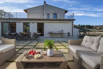 Image de Large Villa rental near Panzano Tuscany