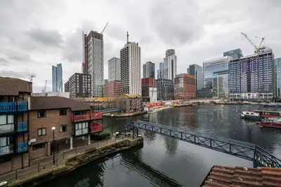 Image de Wonderful 2 Bedroom Apartment in Vibrant Canary Wharf