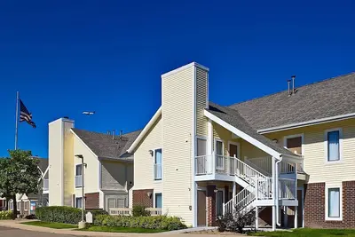 Image de Family-Friendly Hotel near St. Louis: Comfortable Stay with Free Parking