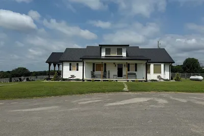 Image de Cozy 2-bedroom house with Ac and WiFi in charming Glasgow.