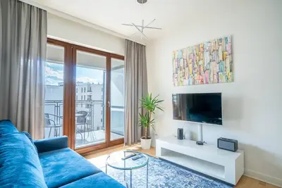 Image de 2-bedroom Modern Wola Apartment by Ecru Wwa32