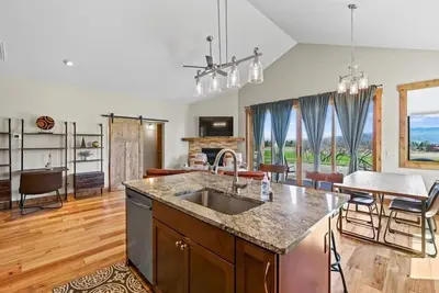 Badger Retreat on Golf Course