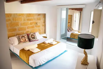 Image de Urban Chic Apartment offers all the comforts in the center of Agrigento.