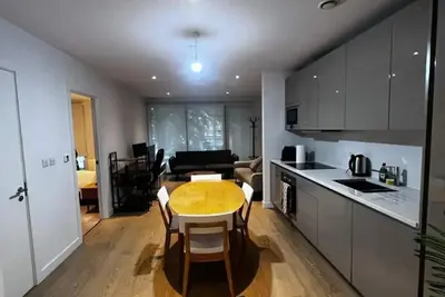 Image de London (Southwark) Zone 1 Apt\n\n