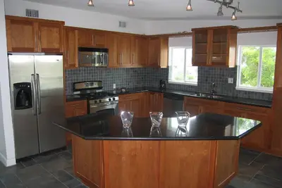 Image de Spacious 5-bedroom house with Ac and WiFi in welcoming Tavernier