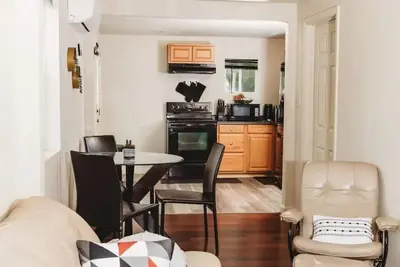 Image de One Acre Hideaway w/ Fire Pit & Soaking Tub