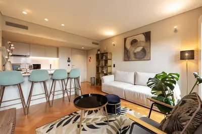 Image de Elegant Duplex Apt in Downtown by Lisbeyond