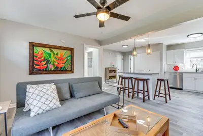 Image de Pet-Friendly Mableton Home w/ Grill & Fire Pit!