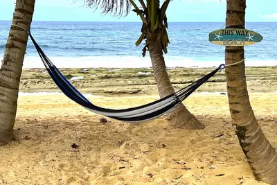Image de Stunning Beachfront Condo with a Magnificent Oceanview and Steps from the Beach