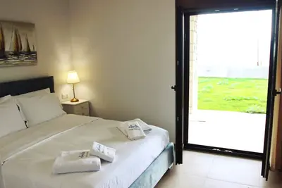 Image de Double Room by the Sea - Santa Domenica Nafpaktos