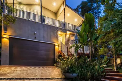 Image de The Lake Palace at Murray's Beach