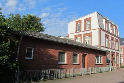 Image de Großzügiger Ferienbungalow mit Eigenem Eingang, Terrasse und Gartenblick