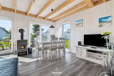 Image de Strandglück - Terrasse, Strandkorb, Infrarot-sauna, Dusche, Badewanne, Kaminofen