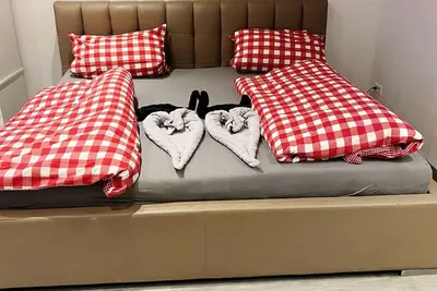 Image de Moderne und Zentrale Wohnung