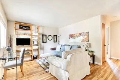 Image de Perfect Tacoma Getaway Near Beaches & Downtown!