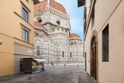 Image de Wonderful luxurious apartment in best area/ Duomo/1-10 guests/Family/Friends