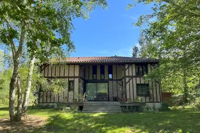 Image de Belle maison d’architecte landaise au cœur d’une nature luxuriante, proche océan