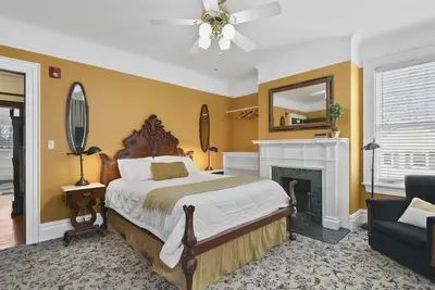 Image de Pasfield House Historic Mansion: The George Suite