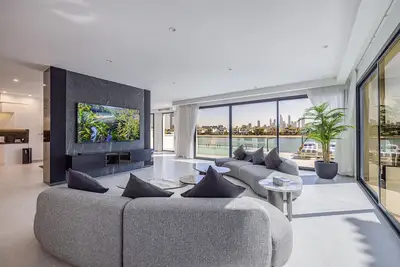 Image de Sea view Beach front 6 bedroom villa by Luxury stays vacation homes rental