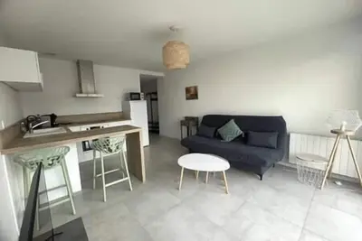 Image de À proximité immédiate de la mer 2, Marie 2