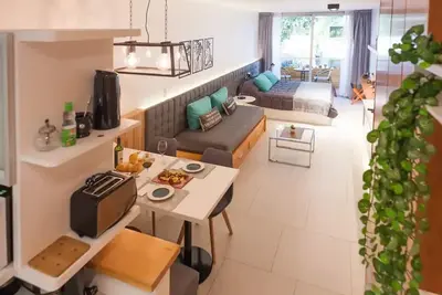 Image de 5 Wow! Palermo: 24hs Security+pool+grill