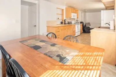 Image de Modern 2br home; 5 min walk to downtown Milford!