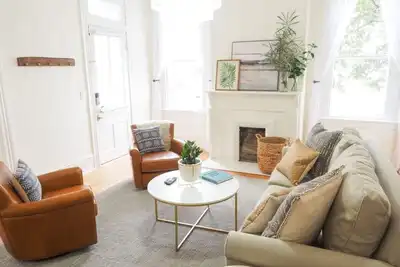 Image de Beautiful Forsyth Park Charmer - Amazing Location!