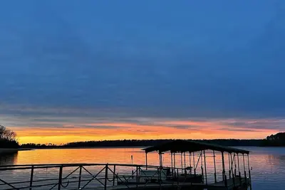 Image de Lakefront, Views, Private Dock, Boat Rental, Bunks, Near Clemson, Kayaks!