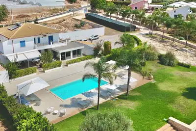 Image de Villa With Private Pool Terraforte Suites Wellness Activities