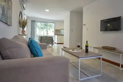 Image de Designer Property on Wine Route\n\n