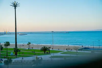 Image de Appartement pres de tous commerces et La plage