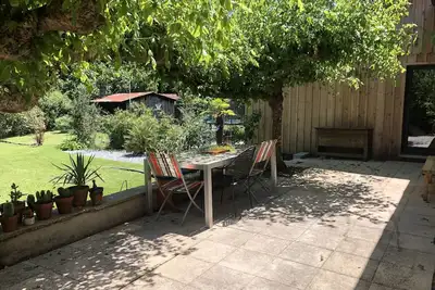 Image de Arcachonnaise Rénovée à 2 Minutes à Pied de la Plage, Dans un Espace Verdoyant