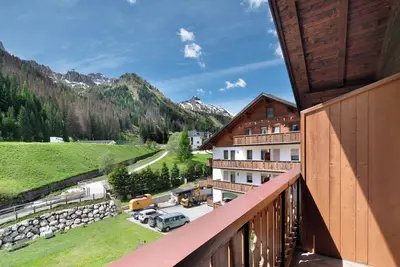 Image de Appartement 'Cesa Portados Gabi 1' avec vue sur les montagnes, jardin partagé et Wi-Fi