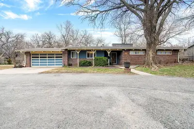 Image de Country feel In the City