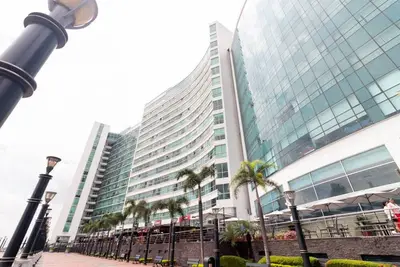 Image de Lujoso Depa con Piscina - Jacuzzi y Vista al rio Desde la Habitación