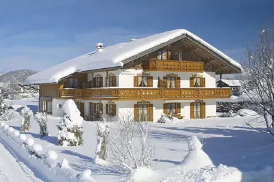 Image de Appartement \"Edelweiß\" avec vue sur les montagnes, jardin privé et Wi-Fi