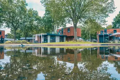 Image de Chalet moderne au bord des dunes