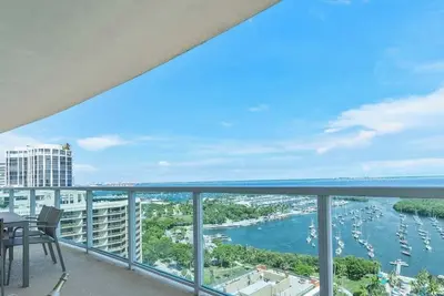 Image de Mvr-Why Compromise, You Deserve This Stay