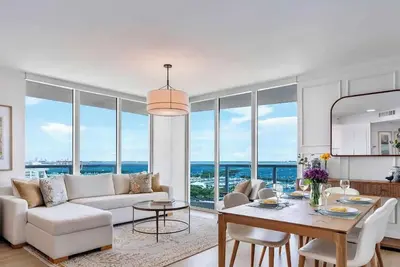 Image de Mvr-No More Hassles-Just Peace & Luxury