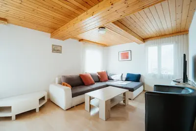 Image de Comfortable Family Apartment with Stunning Mountain Views in Amden